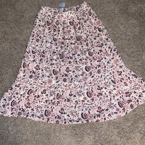 Loft tiered maxi skirt.  Fully lined.  NWT.  Beautiful fall colors.   Elastic LP